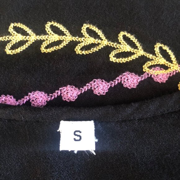 Long Line Size Small Black Multicolor Embroidered Tunic Top Asymmetrical Bell Sl - Picture 12 of 12